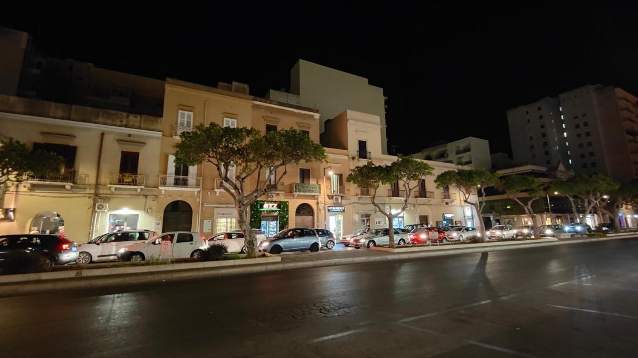 Nomapartments Il Viaggiatore Trapani Bagian luar foto