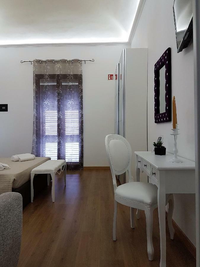 Nomapartments Il Viaggiatore Trapani Bagian luar foto
