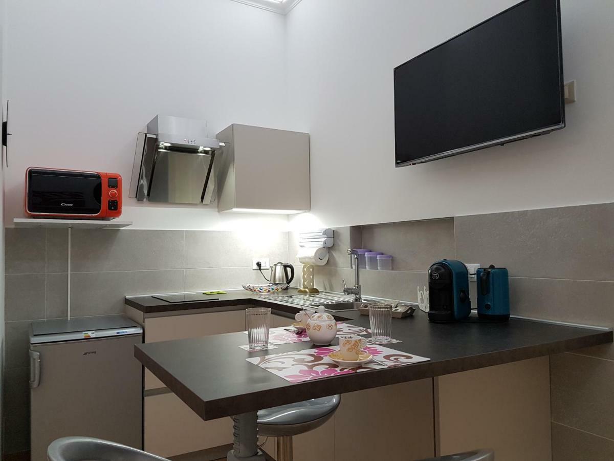 Nomapartments Il Viaggiatore Trapani Bagian luar foto